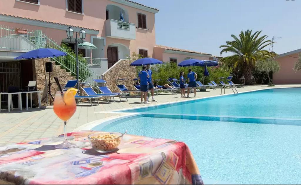 Appartamento Gli Ontani Cala Liberotto Habitación foto