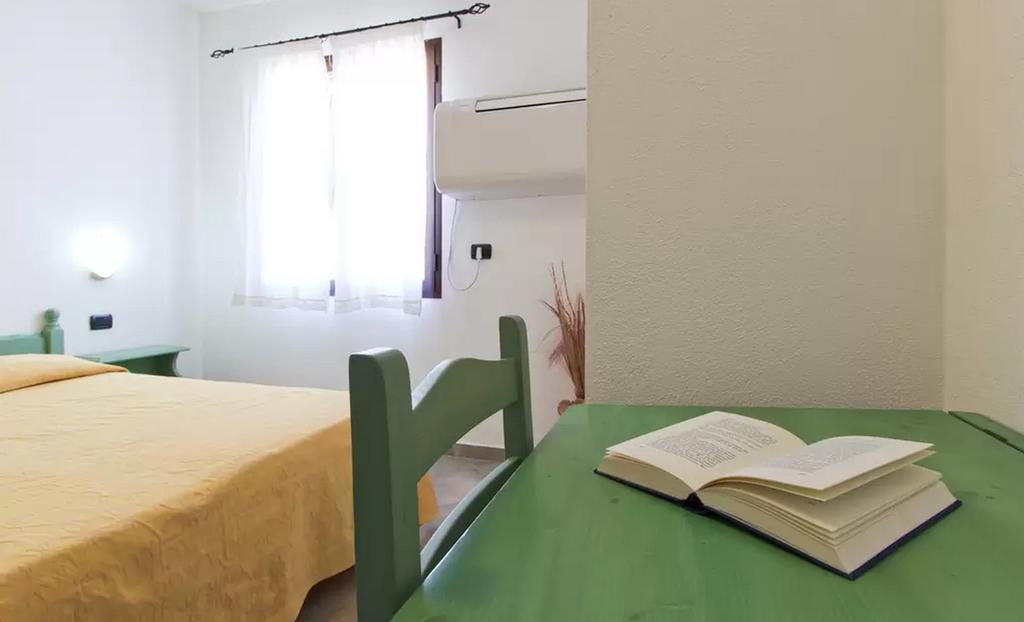 Appartamento Gli Ontani Cala Liberotto Habitación foto